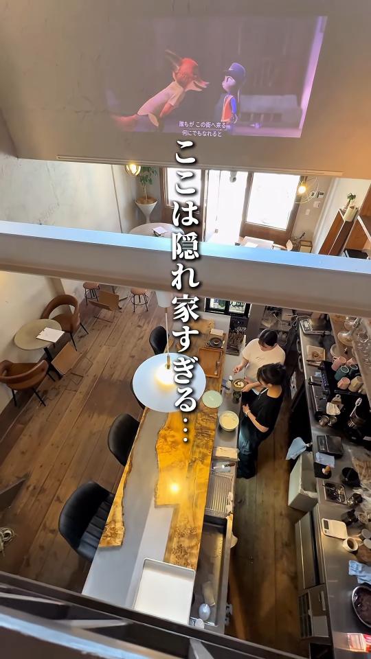 2階から見下ろす吹き抜け